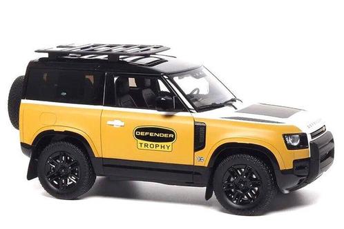 Almost Real 1:18 - Modelauto - Land Rover Defender 90 Trophy, Hobby en Vrije tijd, Modelauto's | 1:5 tot 1:12