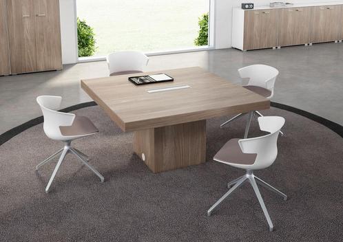 Vergadertafel vierkant T40 | Quadrifoglio, Zakelijke goederen, Kantoor en Winkelinrichting | Kantoormeubilair en Inrichting, Tafel