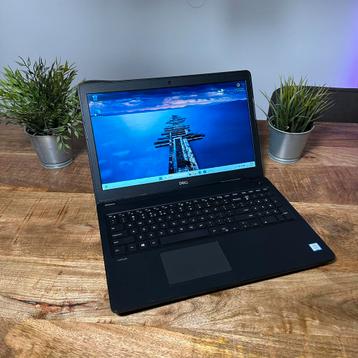 Gemiddeld Formaat Dell Laptop Intel Core i5 Windows 11 SSD beschikbaar voor biedingen