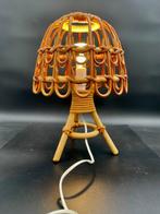 Lamp - Vintage tripode tafellamp van rotan en bamboe,, Antiek en Kunst
