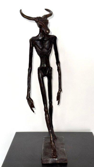 Abdoulaye Derme - sculptuur, Minotaure en marche - 47 cm -, Antiek en Kunst, Curiosa en Brocante