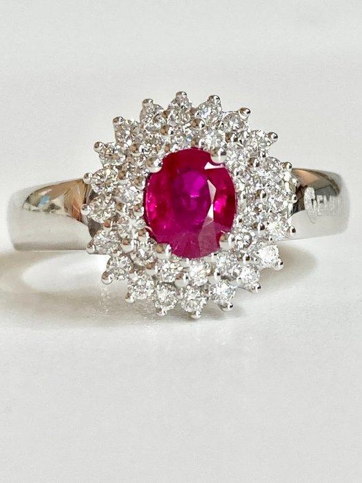 Pala Diamond - Statement ring - 18 karaat Witgoud - 1.04ct., Sieraden, Tassen en Uiterlijk, Antieke sieraden