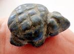 Bactrisch of Sino-Siberisch Lapis Lazuli XXS Schildpad Kraal, Antiek en Kunst
