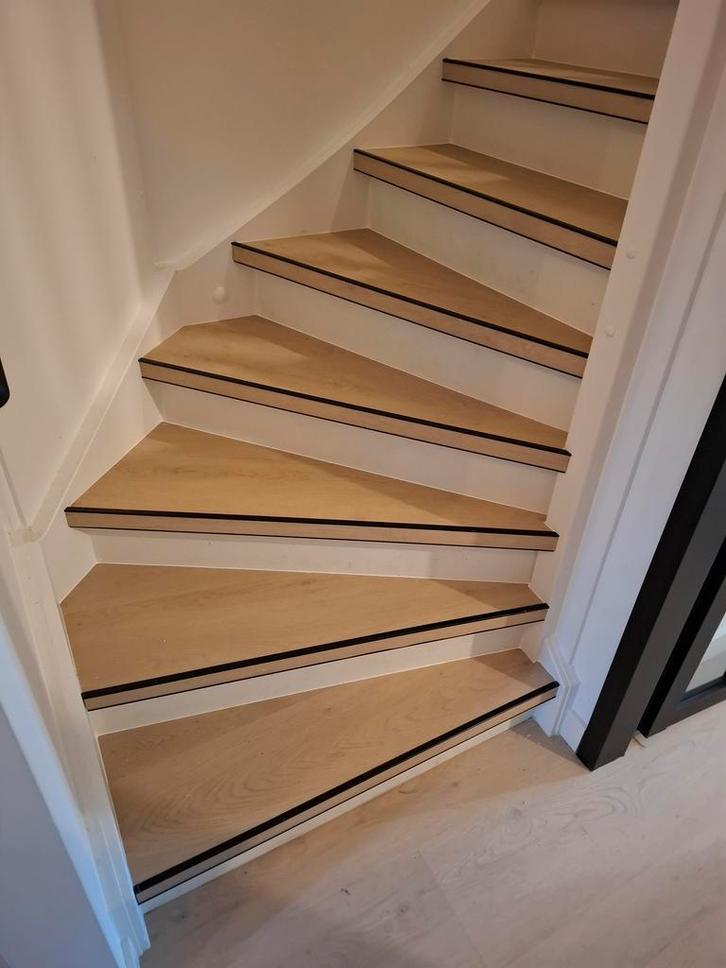 Traprenovatie PVC Basic 999 euro, Doe-het-zelf en Verbouw, Overige Doe-het-zelf en Verbouw, Nieuw