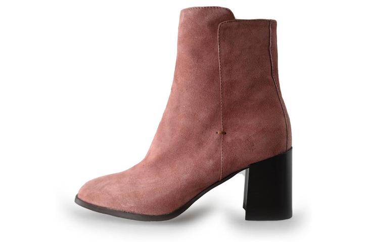 Signatura Enkellaarzen in maat 37 Roze | 10% korting, Kleding | Dames, Schoenen, Overige kleuren, Zo goed als nieuw, Lage of Enkellaarzen