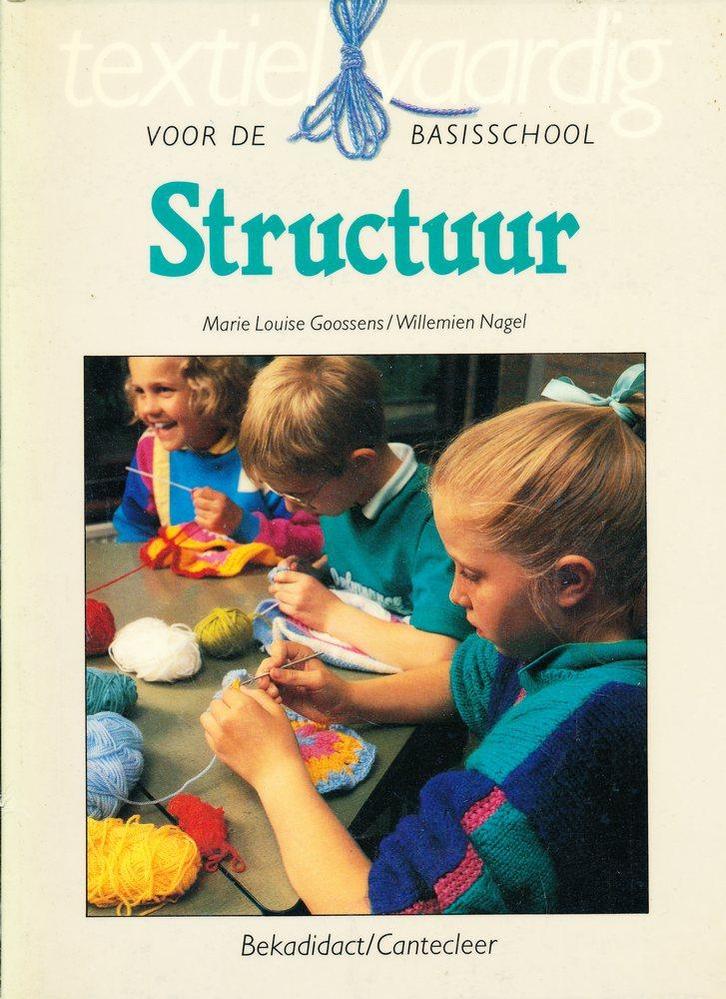 Textielvaardig: Structuur, Boeken, Schoolboeken, Nieuw, Verzenden