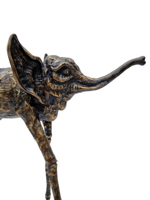 sculptuur, Surreal elephant artwork - 38 cm - Brons, Antiek en Kunst, Curiosa en Brocante