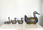Beeld, Eenden zwaantje - 26 cm - Messing, Tin