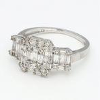 Ring - 18 karaat Witgoud Diamant (Natuurlijk), Sieraden, Tassen en Uiterlijk, Ringen, Nieuw