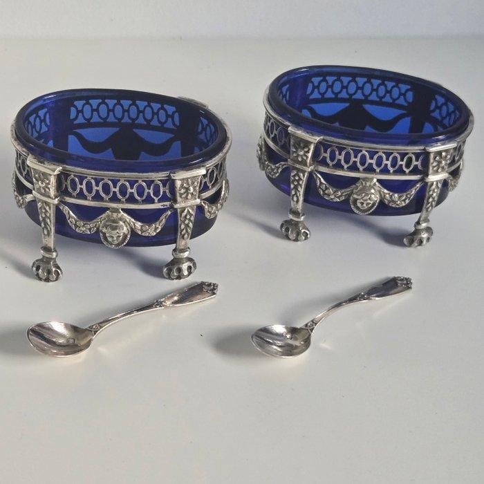 Zoutbakje (2) - Peper / zout vatjes - .900 zilver - 19th, Antiek en Kunst, Antiek | Goud en Zilver