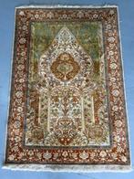 Hereke-Antico-Mihrab - Vloerkleed - 185 cm - 125 cm, Huis en Inrichting, Stoffering | Tapijten en Kleden, Nieuw