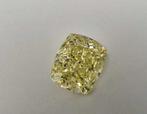 1 pcs Diamant (Natuurlijk gekleurd) - 2.44 ct - Cushion -, Nieuw