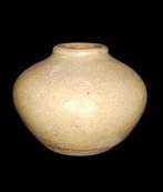 Oud-Aziatisch - Vaas in aardewerk - Ming-periode (1368-1644), Antiek en Kunst