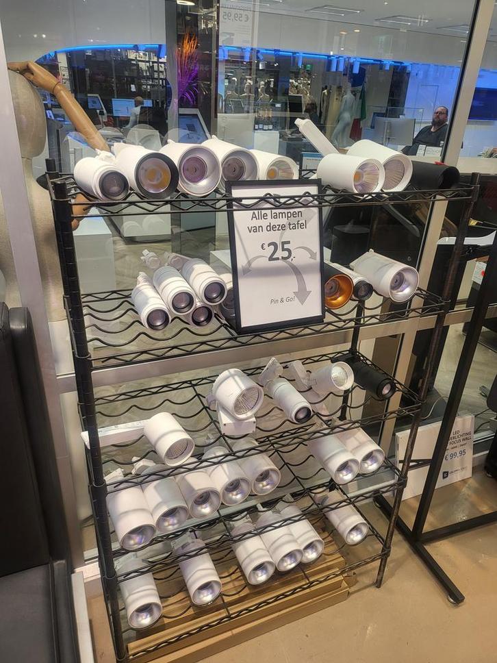 gebruikte verlichting led spots 3 fase winkelverlichting, Zakelijke goederen, Kantoor en Winkelinrichting | Kantoormeubilair en Inrichting