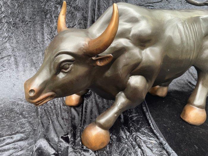 sculptuur, Wall Street Bull - XXXL - 85 cm - 50 cm -, Antiek en Kunst, Curiosa en Brocante