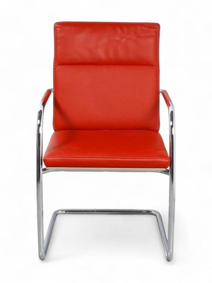 Thonet S61 vergaderstoel, rood-chrome, Huis en Inrichting, Stoelen, Overige kleuren, Gebruikt, Ophalen of Verzenden