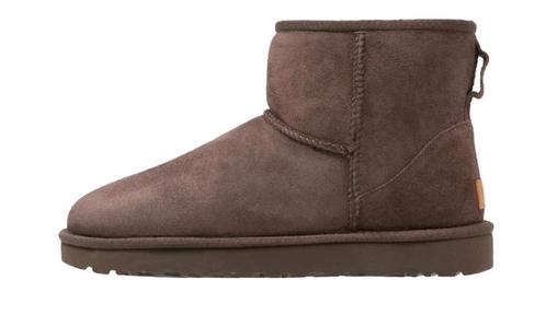 UGG Classic Mini II Boot Burnt Cedar - maat 37 (Laarzen), Kleding | Dames, Schoenen, Sneakers of Gympen, Nieuw, Verzenden