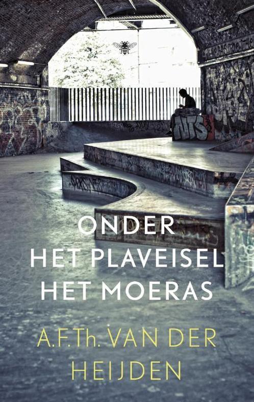 Onder het plaveisel het moeras / De tandeloze tijd / 3, 2e, Boeken, Romans, Gelezen, Verzenden