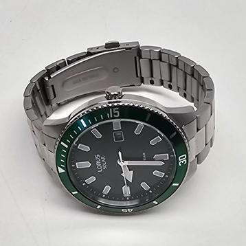 Lorus Solar as32-x028 Heren Horloge | Nette Staat beschikbaar voor biedingen