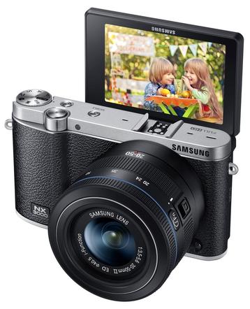 Samsung NX3000 Camera + 20-50mm f/3.5-5.6 ED II Lens - Zwart beschikbaar voor biedingen