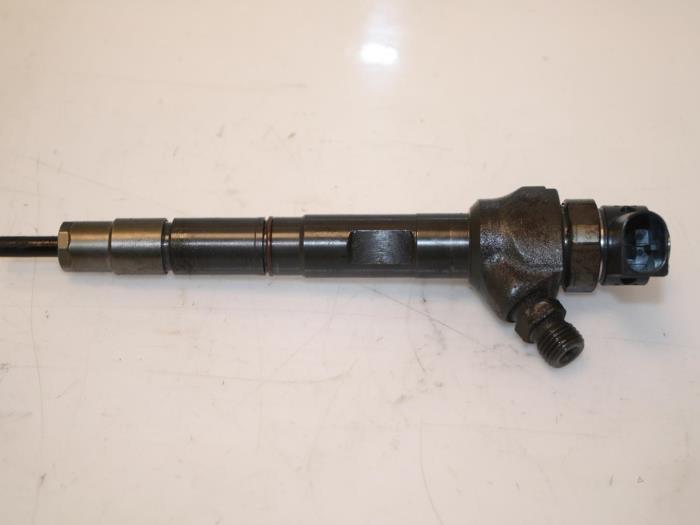 Verstuiver (diesel) Volkswagen Golf O115353, Auto-onderdelen, Motor en Toebehoren, Ophalen of Verzenden