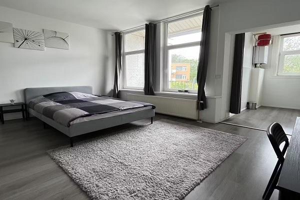 Kamer Frans Bekkerstraat in Rotterdam, Huizen en Kamers, Kamers te huur, 20 tot 35 m², Rotterdam