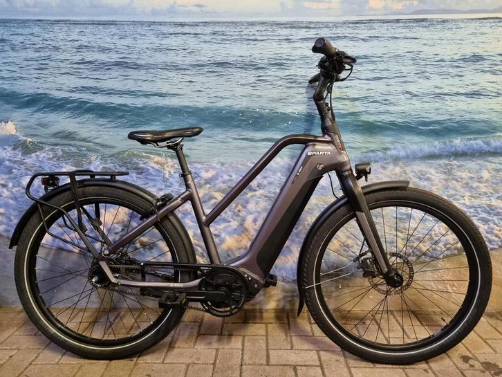 Sparta D-burst, 157-174cm, riem, Bosch middenmotor, Fietsen en Brommers, Elektrische fietsen, Zo goed als nieuw, 47 tot 51 cm
