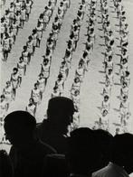 Alberto Korda (1928–2001) - Fidel Castro observando