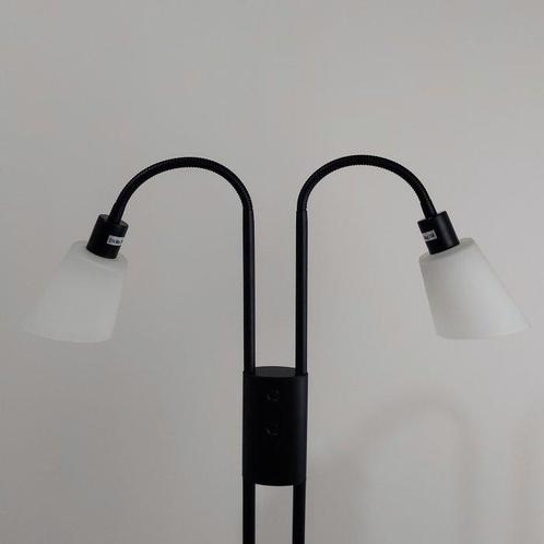 Nordlux - Nordlux Group - Staande lamp - Molli - Zwart -, Antiek en Kunst, Antiek | Lampen