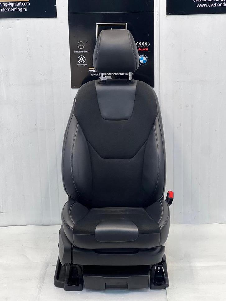 Ford S-Max bekleding stoel rechts half stof half leer bj.201, Auto-onderdelen, Interieur en Bekleding, Gebruikt, Ford