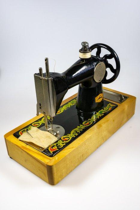Naaimachine - Gietijzer - speelgoed kinderen, Antiek en Kunst, Curiosa en Brocante