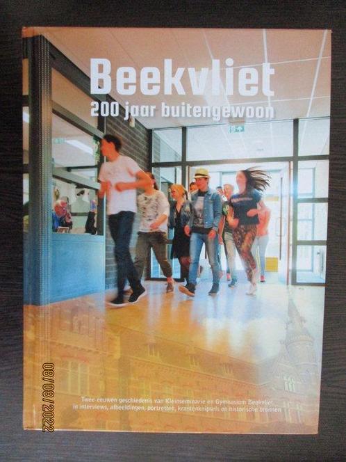 Beekvliet - 200 jaar buitengewoon 9789090291970, Boeken, Geschiedenis | Stad en Regio, Gelezen, Verzenden