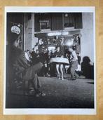 Robert Doisneau - Devant le Kentucky Club. 1959