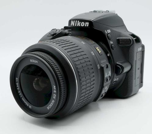 Nikon D5600 body + AF-S 18-55mm VR OCC, Audio, Tv en Foto, Fotocamera's Digitaal, Zo goed als nieuw, Ophalen of Verzenden