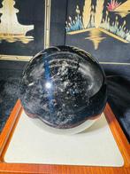 Gouden Shimmer Obsidian Sphere – Opvallende elegantie met
