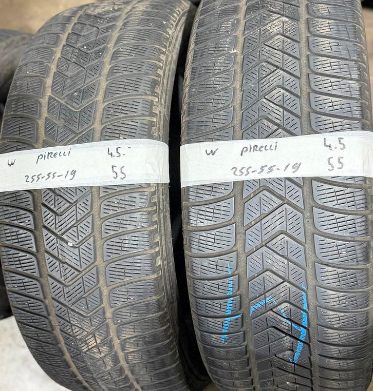 2x255-55-19 Pirelli Winter 2x4.5m €55 Per Band 255 55 19, Auto-onderdelen, Banden en Velgen, 19 inch, Winterbanden, 255 mm, Personenwagen