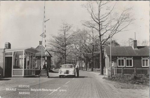 BAARLE HERTOG - NASSAU - Belgisch-Nederlandse grens, Verzamelen, Ansichtkaarten | Nederland, Verzenden