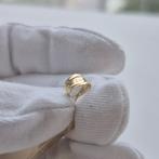 Kruishanger - 18 karaat Geel goud - Stempelen van fijn goud