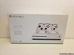 XBOX One S - Console + 2 Controllers - New & Sealed, Spelcomputers en Games, Spelcomputers | Xbox One, Verzenden, Gebruikt