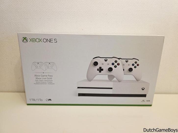 XBOX One S - Console + 2 Controllers - New & Sealed, Spelcomputers en Games, Spelcomputers | Xbox One, Gebruikt, Verzenden