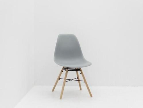 Kuipstoel - kunststof grijs - 4-poot hout, Huis en Inrichting, Stoelen, Gebruikt, Ophalen of Verzenden
