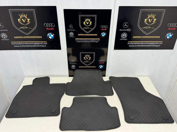 VW Golf 7 VII origineel rubberen vloermatten set bj.2016, Auto-onderdelen, Interieur en Bekleding, Gebruikt, Volkswagen