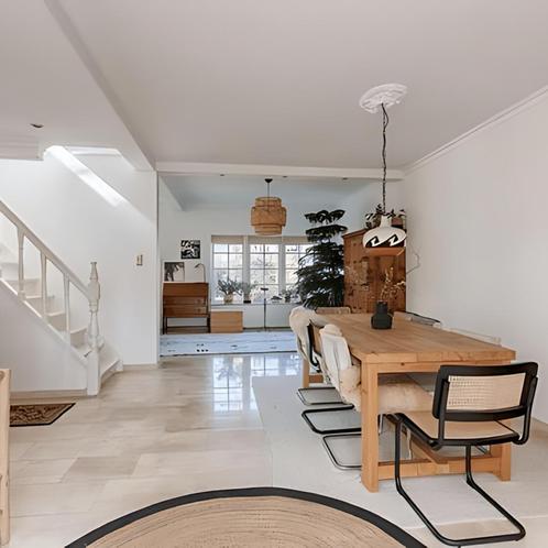 Vrijstaande Villa met Tuin in Vogelwijk gevonden in Den-haag, Huizen en Kamers, Huizen te huur, Direct bij eigenaar