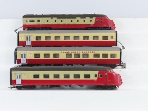 Märklin H0 - 3070/4070 - Treinstel (2) - 4-Delig treinstel, Hobby en Vrije tijd, Modeltreinen | H0