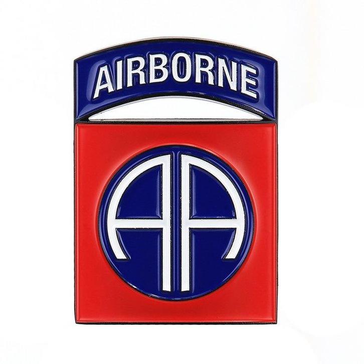 Metalen logo/schildje 82nd Airborne Division - 8x5,5 cm NIEU, Huis en Inrichting, Woonaccessoires | Tekstborden en Spreuken, Nieuw