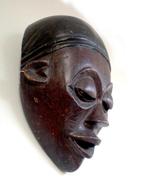 Mask - Kenia  (Zonder Minimumprijs)