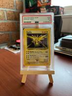 Pokémon Graded card - ZAPDOS FOSSIL - PSA, Hobby en Vrije tijd, Verzamelkaartspellen | Pokémon, Nieuw