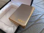 Zippo, Zippo Full Brass Gold Edition – Satin & Hammered Gold, Nieuw