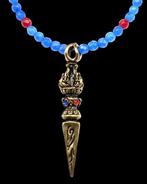 Saphir, Rubis - Phurba Ritueel : verdrijving van demonen en