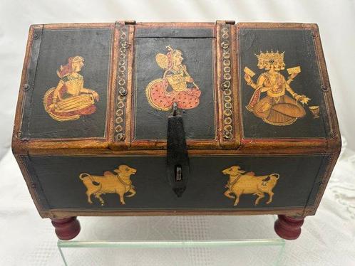 Doos - India (Zonder Minimumprijs), Antiek en Kunst, Kunst | Niet-Westerse kunst